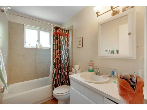 2913/2915 SE 19th Avenue Portland OR 97202