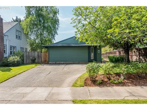 2913/2915 SE 19th Avenue Portland OR 97202