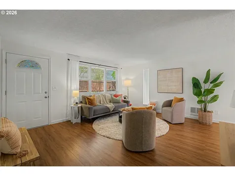 2913/2915 SE 19th Avenue Portland OR 97202