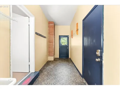1110 E 28th Avenue Spokane WA 99203