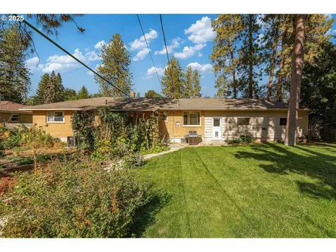 1110 E 28th Avenue Spokane WA 99203