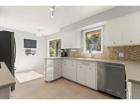 1110 E 28th Avenue Spokane WA 99203
