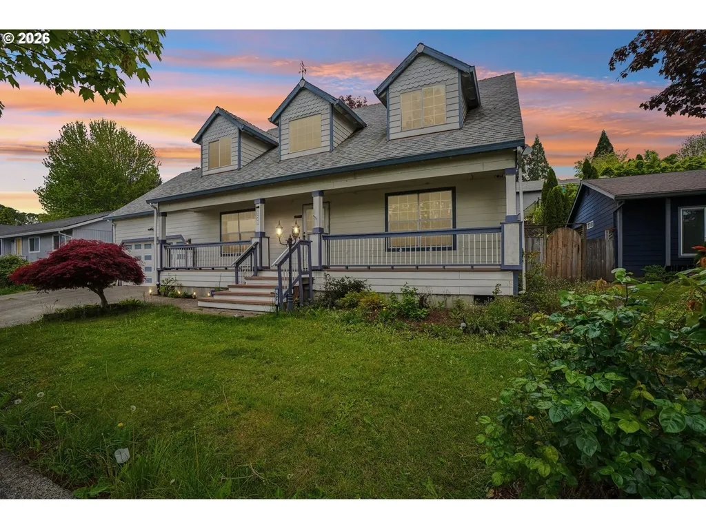 527 Willamina Avenue Forest Grove OR 97116