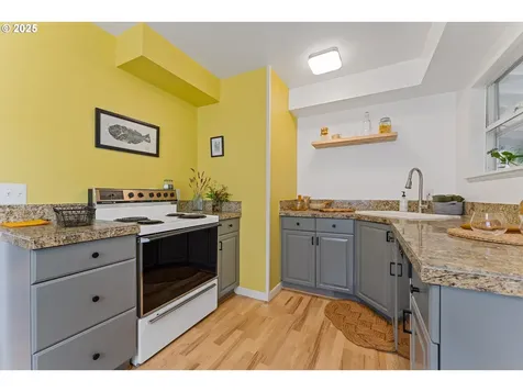 6540 SE 88th Avenue Portland OR 97266
