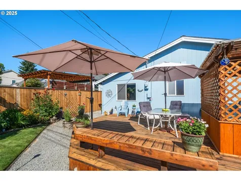 1006 Y Street Vancouver WA 98661