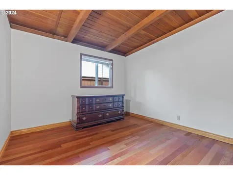 1833 SE 117th Avenue Portland OR 97216