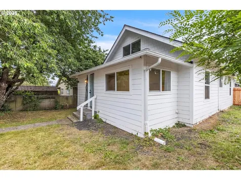 534 18th Street Washougal WA 98671