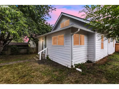 534 18th Street Washougal WA 98671