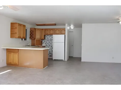 751 N Baxter Street Coquille OR 97423