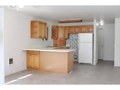 751 N Baxter Street Coquille OR 97423