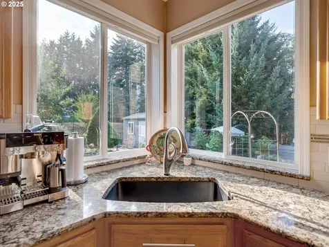 4140 Rosepark Drive West Linn OR 97068