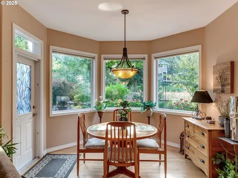 4140 Rosepark Drive West Linn OR 97068