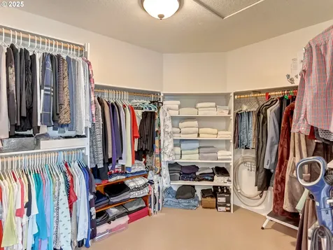 4140 Rosepark Drive West Linn OR 97068
