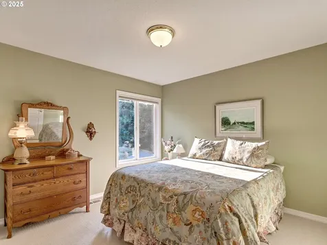 4140 Rosepark Drive West Linn OR 97068
