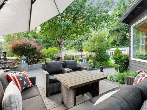 4140 Rosepark Drive West Linn OR 97068