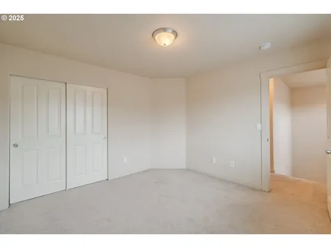 7921 NE 60th Street Vancouver WA 98662
