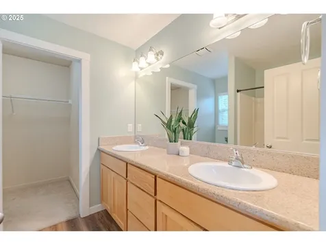 7921 NE 60th Street Vancouver WA 98662