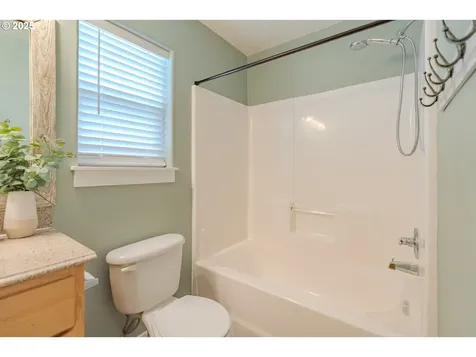 7921 NE 60th Street Vancouver WA 98662