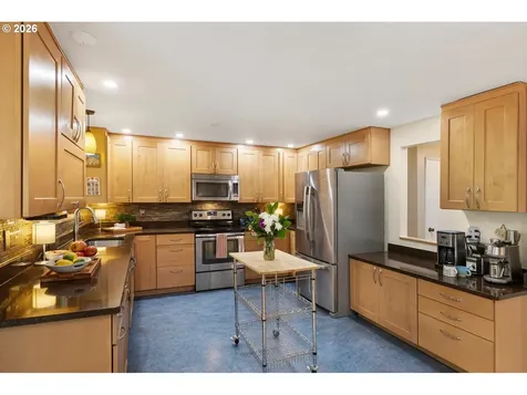 16691 S Holcomb Boulevard Oregon City OR 97045