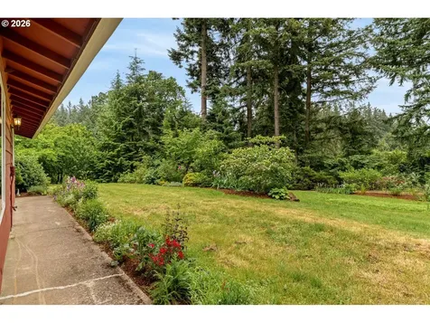 16691 S Holcomb Boulevard Oregon City OR 97045