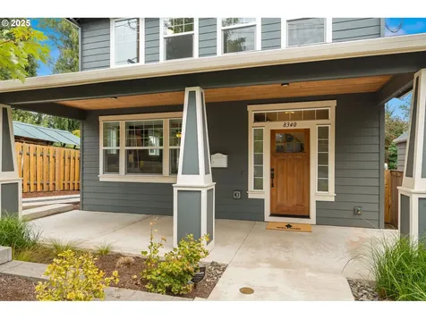 8340 SW 3rd Avenue Portland OR 97219