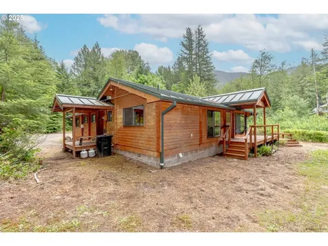 22190 E Lolo Pass Road Rhododendron OR 97049