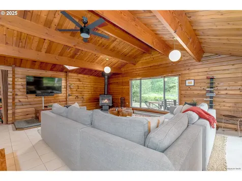 22190 E Lolo Pass Road Rhododendron OR 97049