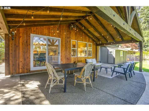 17459 SE Mill Street Portland OR 97233