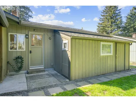17459 SE Mill Street Portland OR 97233