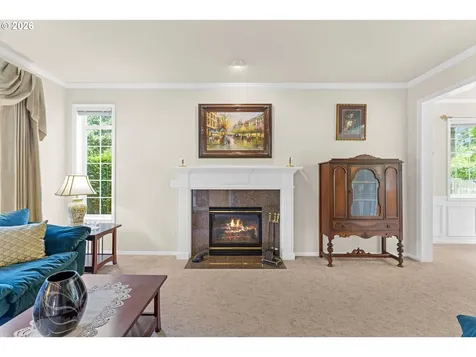 2325 SW Huber Court Portland OR 97219