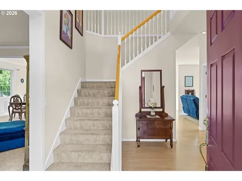 2325 SW Huber Court Portland OR 97219
