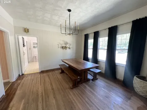 802 Spring Avenue La Grande OR 97850
