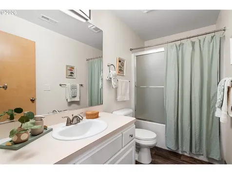14422 SE Oregon Trail Drive Clackamas OR 97015