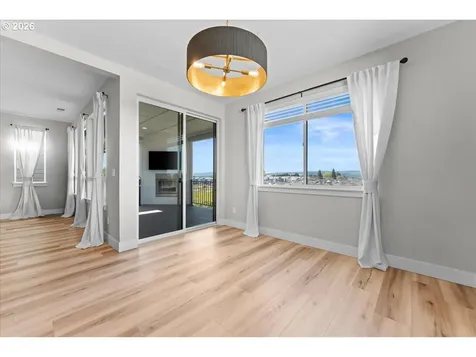 12435 SW Silvertip Street Beaverton OR 97007