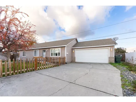 245 Chukar Circle Umatilla OR 97882