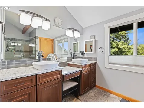 6564 Artemis Lane West Linn OR 97068