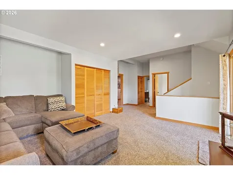 6564 Artemis Lane West Linn OR 97068