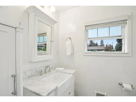 4019 NE 60th Street Vancouver WA 98661