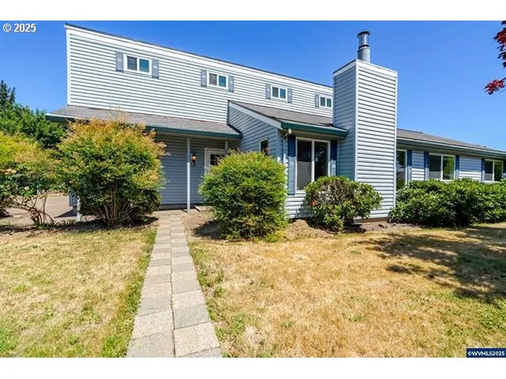 250 NE Dunn Place Mcminnville OR 97128