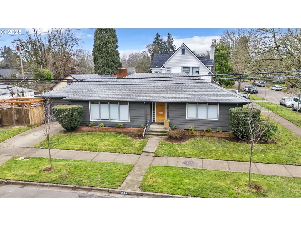 983 Monroe Street Eugene OR 97402