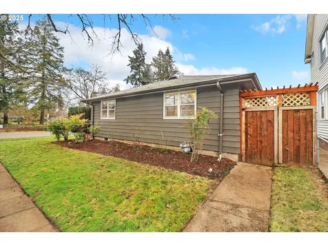 983 Monroe Street Eugene OR 97402