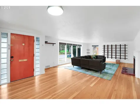 983 Monroe Street Eugene OR 97402