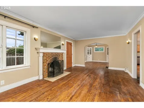 8256 SE Lambert Street Portland OR 97266