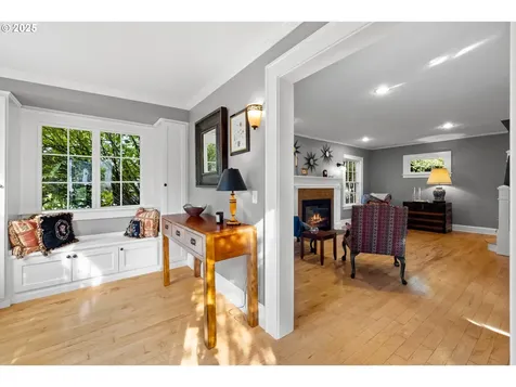 2827 NE Fremont Street Portland OR 97212