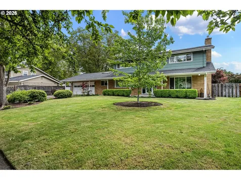 4851 Thunderbird Street Eugene OR 97404