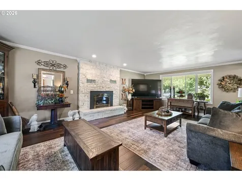4851 Thunderbird Street Eugene OR 97404