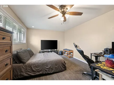4851 Thunderbird Street Eugene OR 97404