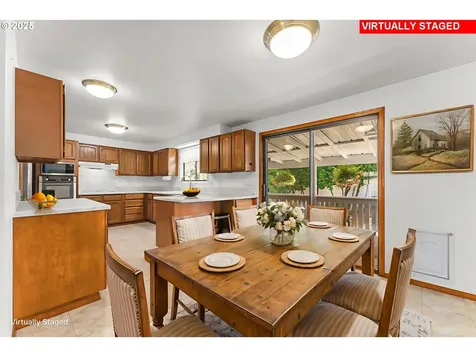 1925 NW Sunberry Drive Roseburg OR 97471