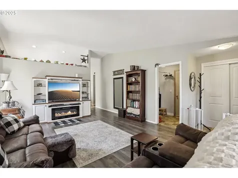 12703 NE 46th Street Vancouver WA 98682