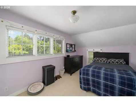938 Oak Street Lake Oswego OR 97034